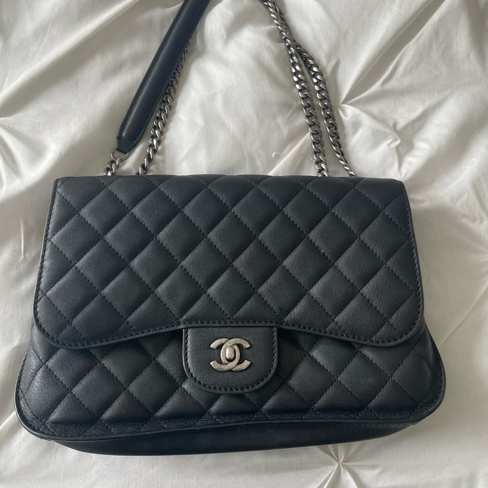 Authentic Chanel Double Flap Shoulder Bag Quilted Goatskin Medium